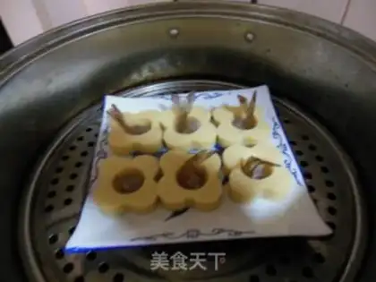 Make Pinetail shrimp tofu step 8