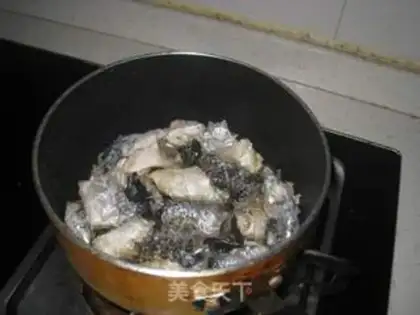 Make Pepper salt salmon step 1