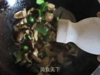 Make Scrambles and sticky mushrooms step 7