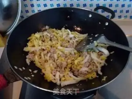 Make Shanghai Spring Roll step 6