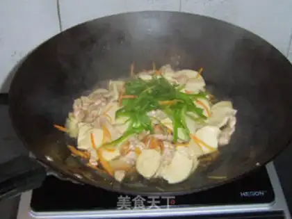 Make Pyramid chicken step 10