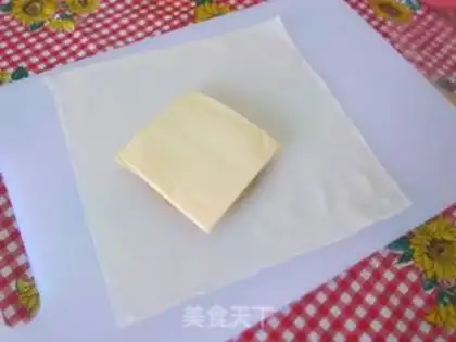 Make Cream roll bag step 3