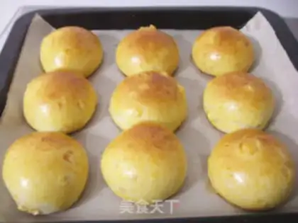 Make Milky corn buns step 7