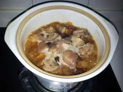 Make Yin makes pigs