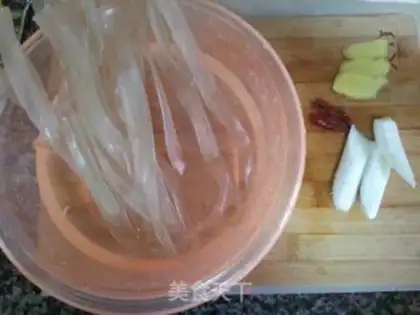 Make Powdered with flowers step 1