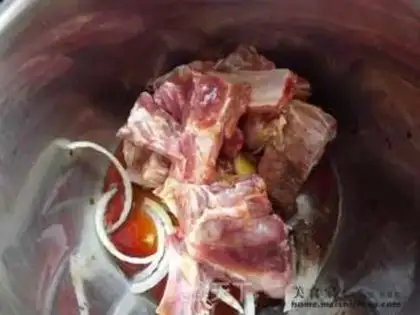 Make Chestbone and potatoes step 0