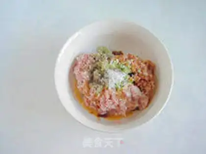 Make Pork burger step 1