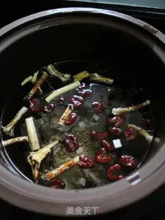 Make Five fingers of peach wheat soup step 11