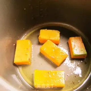 Make Fried pumpkin step 4