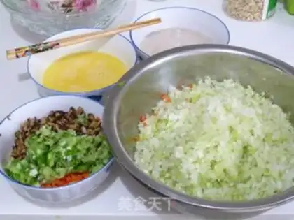 Make Vegetable buns step 1