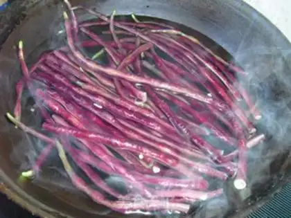 Make ♪ Spaghetti bean horns step 1