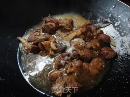 Make Soy sauce, pig hoof step 12