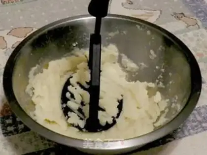 Make Potato ball step 0