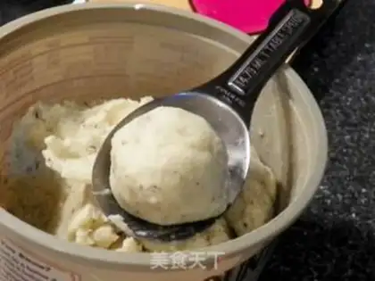 Make Potato ball step 3