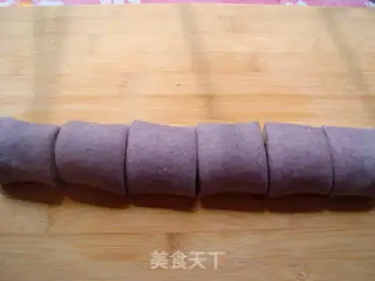 Make Double-coloured rice buns step 3
