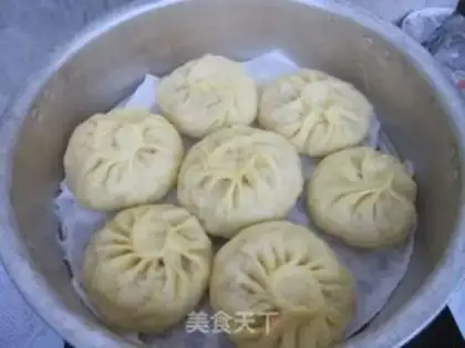 Make Yellow pasta bun step 14