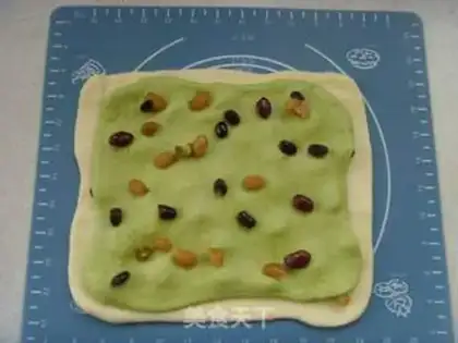 Make Double-colour tea toast step 8