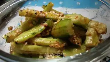 Make Garlic cucumber step 4