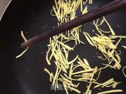 Make Tsukiko Ginger step 8