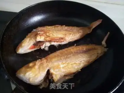 Make Red Shirt Fish step 4