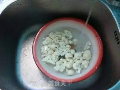 Make Pickles and fried eggs step 0