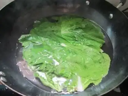 Make The cabbage pack step 2