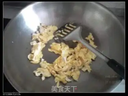Make Pepper fried eggs step 6