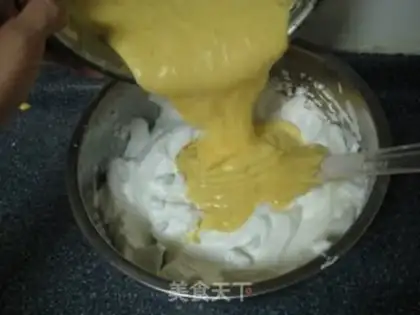 Make Pumpkin cake step 15