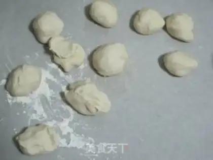 Make Panda bun step 12
