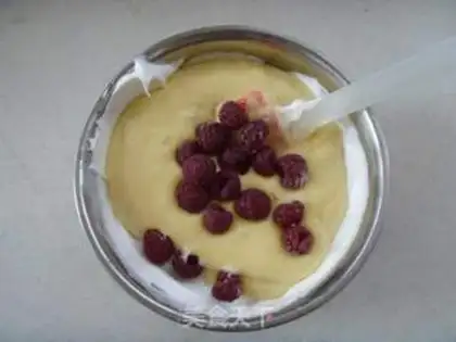 Make Yogurt chili cake step 9