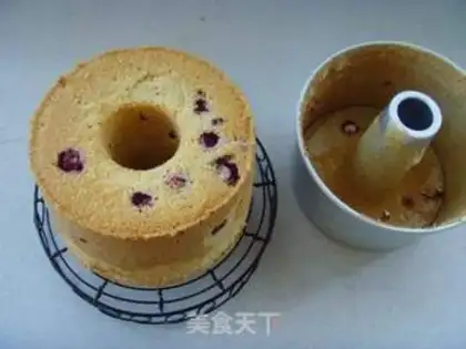 Make Yogurt chili cake step 12