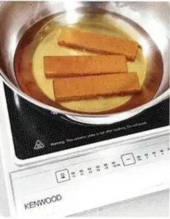Make A thousand layers of red date cake step 2