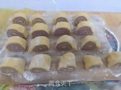 Make Potato pumpkins step 4