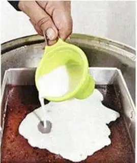 Make A thousand layers of red date cake step 5