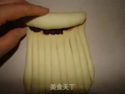 Make caterpillar bread step 5