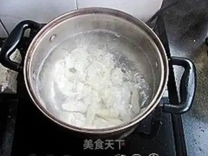 Make Pork soup step 2