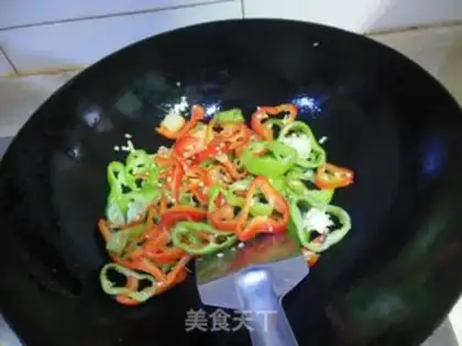 Make Pelican pepper fried eggs step 6