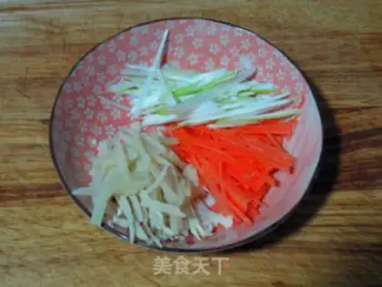 Make Spicy seafood soup step 0