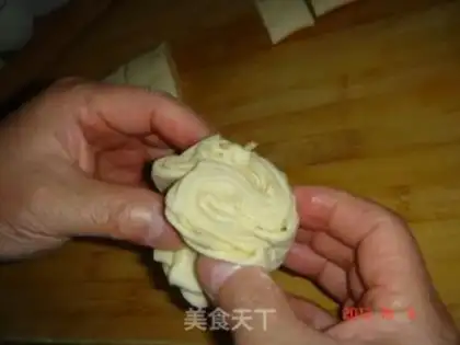 Make Onion rolls step 9