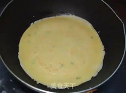 Make Sausage egg burrito step 5