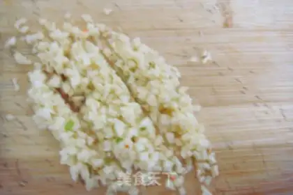 Make Garlic Dutch beans step 2