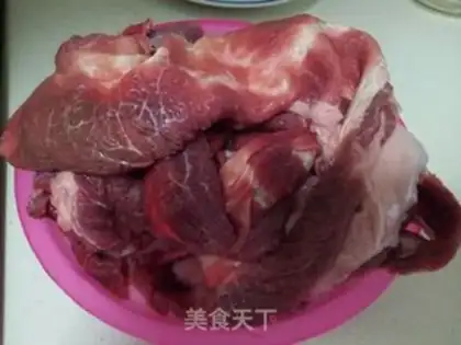 Make A wide range of cattle step 0