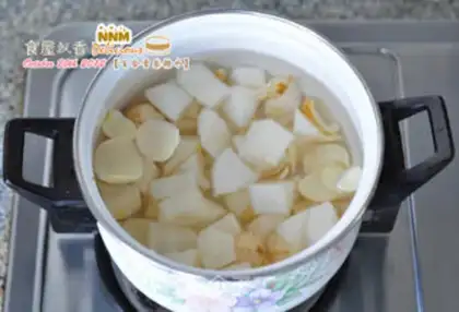 Make Lily