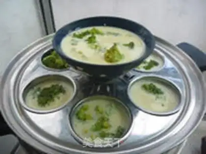 Make Milk steamed eggs step 4