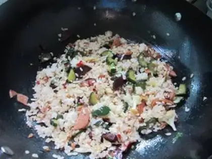 Make Pelican vegetable rice step 5