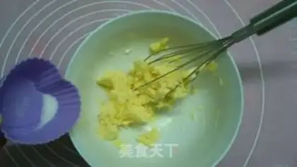 Make Baby-face cookies step 1