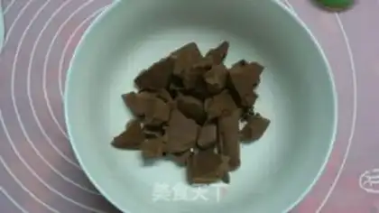 Make Baby-face cookies step 10