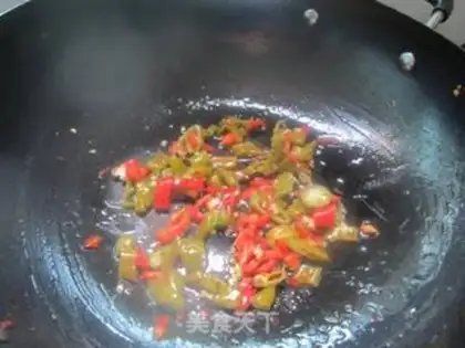 Make Spicy pig blood step 1