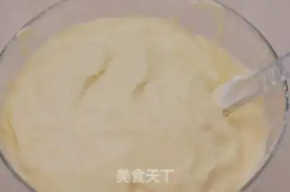 Make raisin honey cake step 7