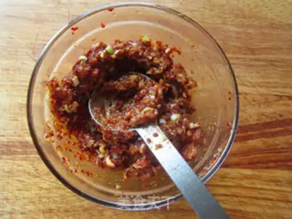 Make Korean sauce and vegetables step 3